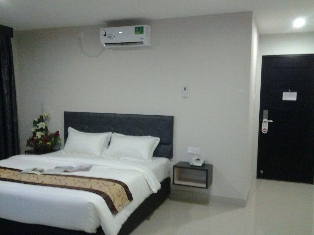 City Central Hotel Batam Екстер'єр фото